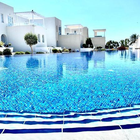 Wavebreeze Villas Paphos Eksteriør billede