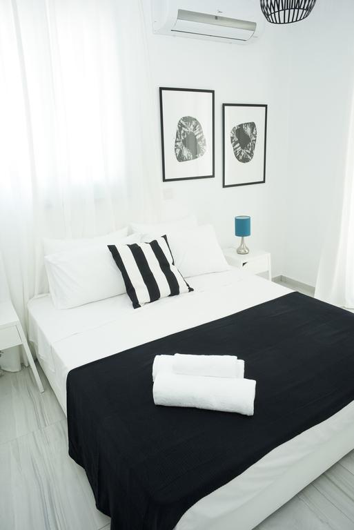 Wavebreeze Villas Paphos Eksteriør billede
