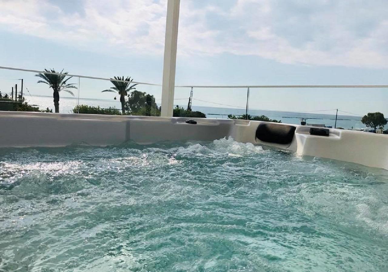 Wavebreeze Villas Paphos Eksteriør billede