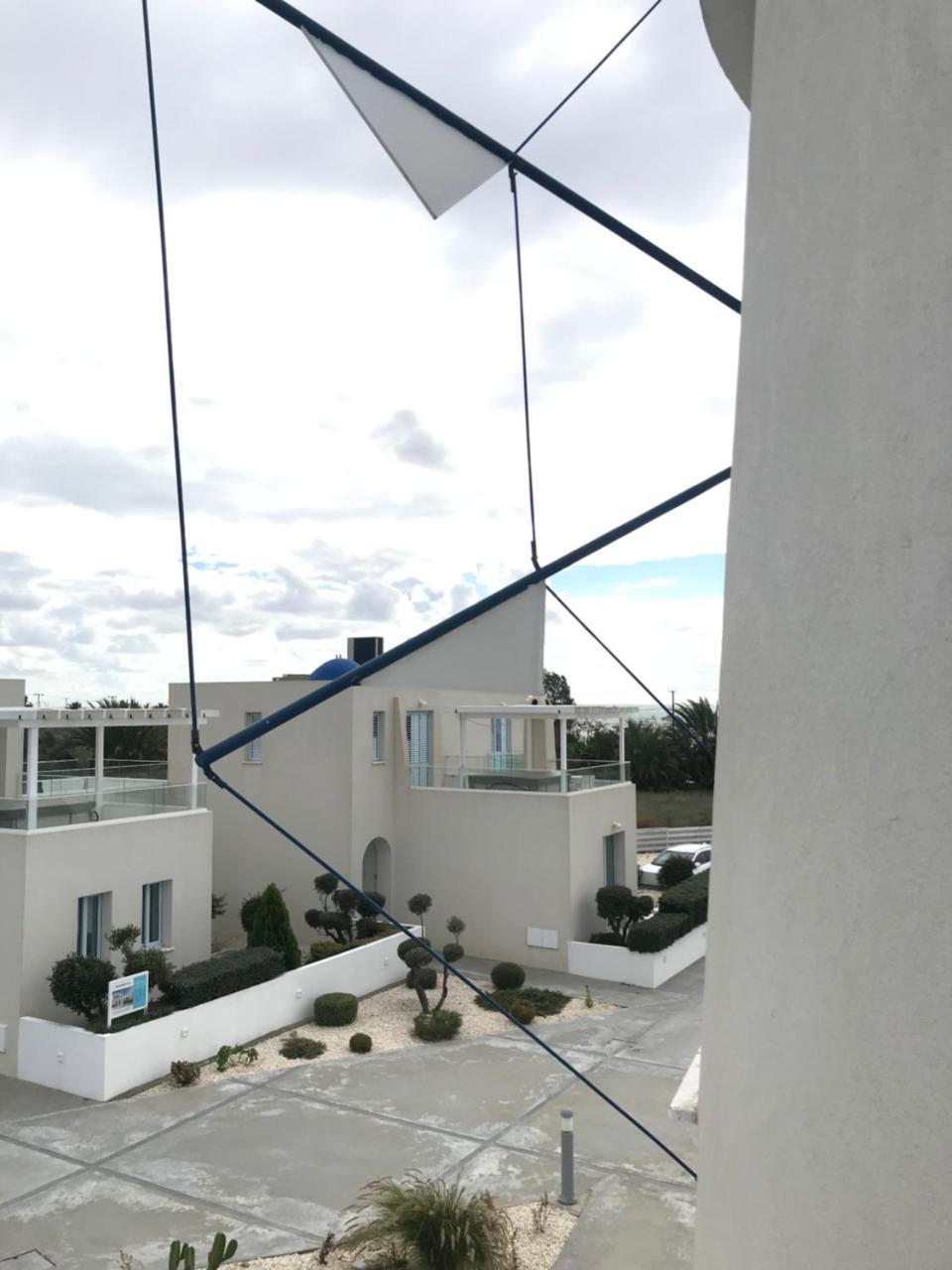 Wavebreeze Villas Paphos Eksteriør billede